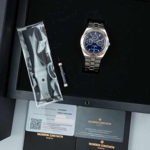 Vacheron Constantin Overseas 4300V/120G-B945 Image 6